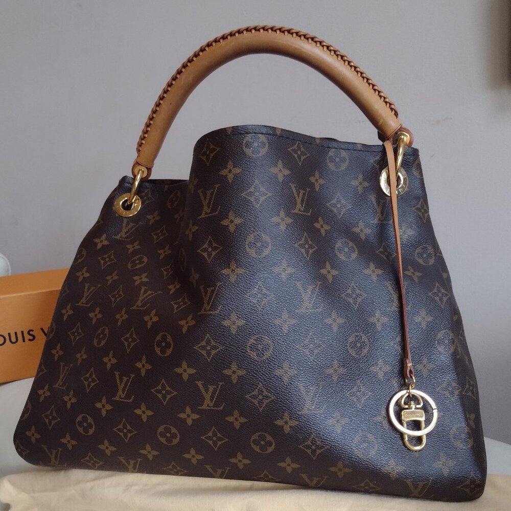 💯% AUTHENTIC Beautiful Louis Vuitton Artsy MM - Picture 14 of 16